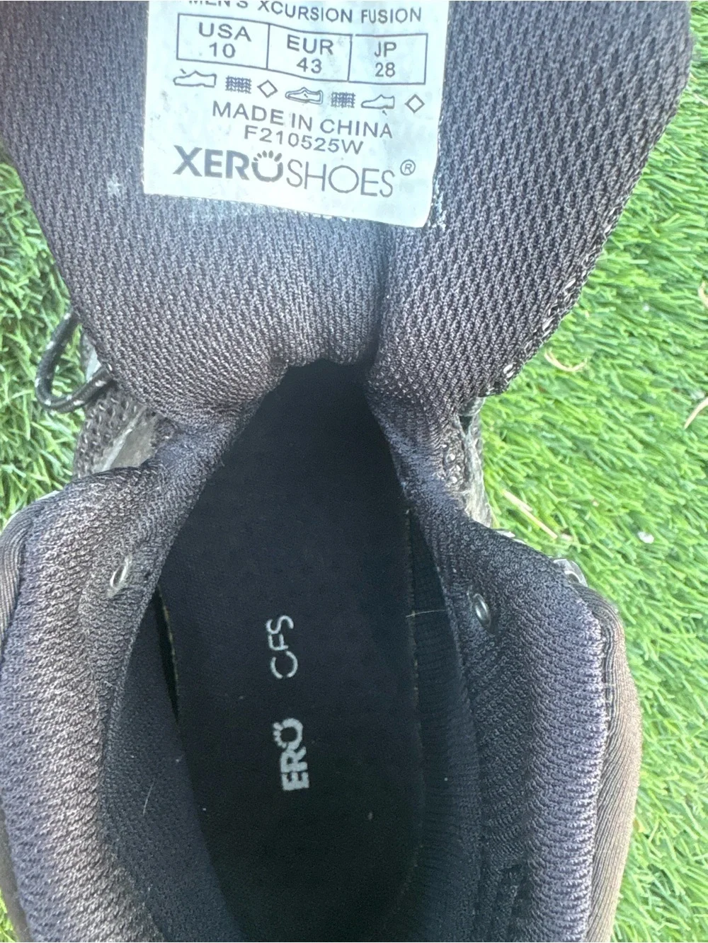 Xero Black Men's Lightweight Trail Boots men size 10